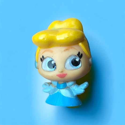 Cinderella Disney Doorables!! Disney Doorables Series4!! Disney Doorables Keychains!!